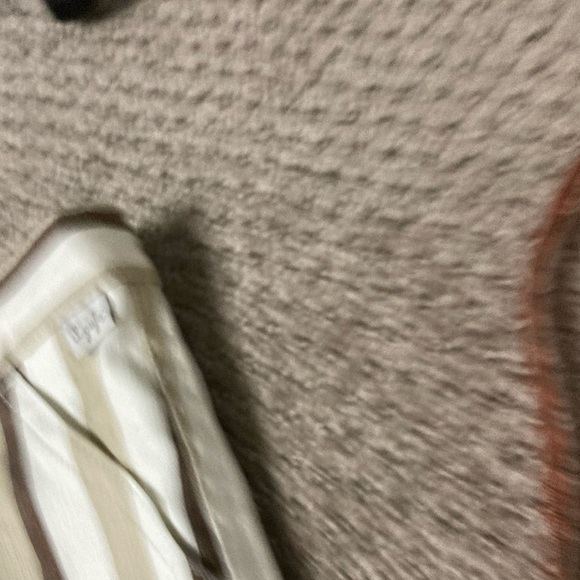 Il Gufo Brown and Cream Flat Front Shorts - Picture 5 of 8